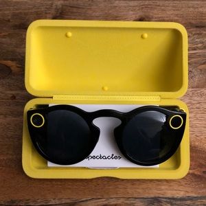 Snapchat Spectacles [version 1]